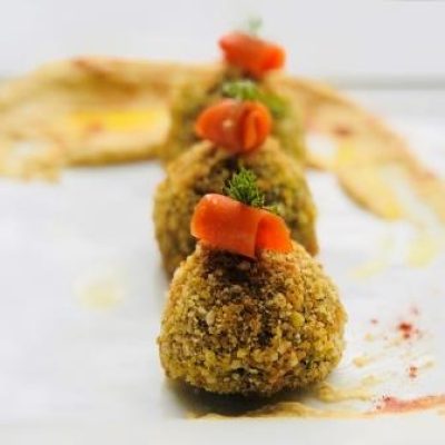 V2284-Quinoa-and-Zucchini-Fritter-–-GF-Favorite-1.jpg